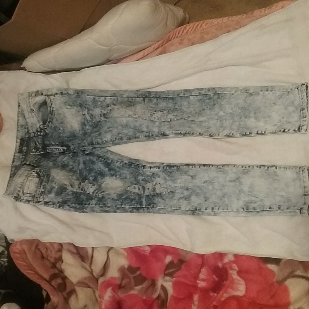 Skinny jeans